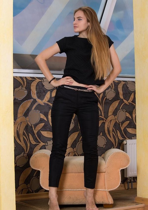 Света, 19